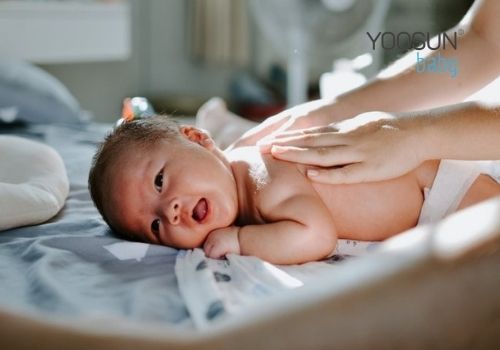 tắm nắng cho trẻ sơ sinh bao lâu