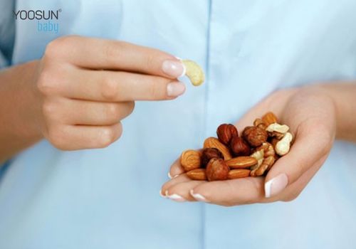 dị ứng với hạt điều