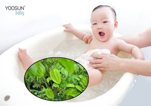 trẻ bị dị ứng nổi mề đay