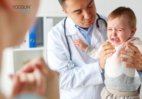 bé bú mẹ bị dị ứng đạm sữa bò