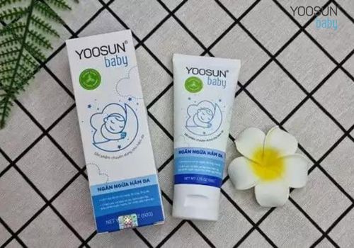 trẻ dị ứng sữa công thức phải làm sao