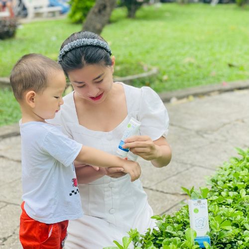 trẻ bị dị ứng sữa đậu nành